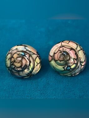 🐚Artisan Hand-Painted Operculum Shell Studs - Iridescent Folk Art ✨ 60s/70s